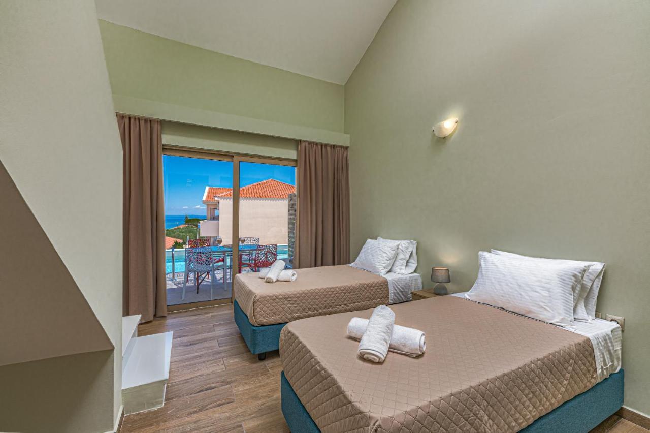 Kozanos Suites With Private Pool Амуди Екстериор снимка