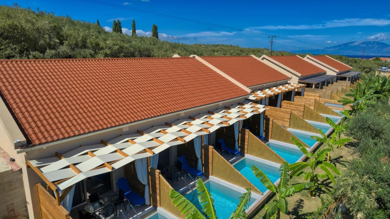 Kozanos Suites With Private Pool Амуди Екстериор снимка