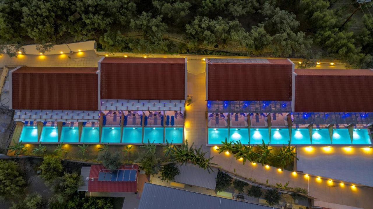 Kozanos Suites With Private Pool Амуди Екстериор снимка